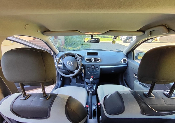 Renault Clio cena 13500 przebieg: 230000, rok produkcji 2010 z Sopot małe 16